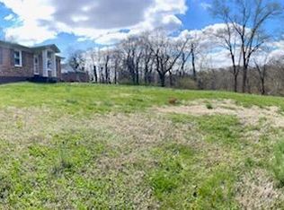 409 S 4th St, Bardstown, KY 40004