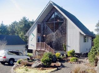 8530 SW Abalone St, South Beach, OR 97366