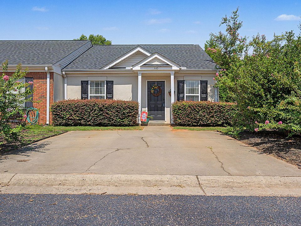 1st image of 145 Sunview Dr