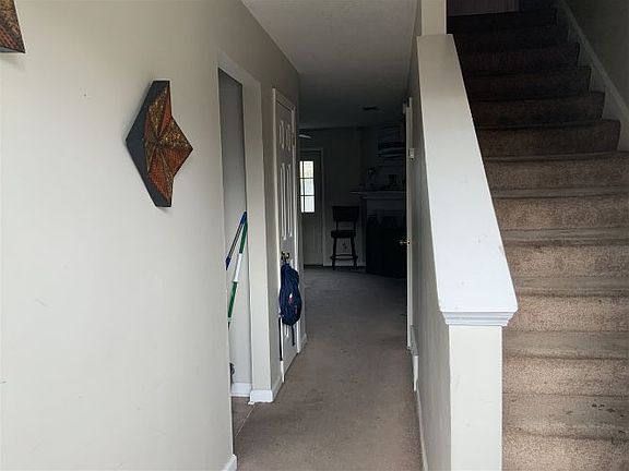 3rd image of 7746 Shadowland Dr