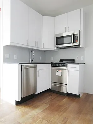 Rented by City Connections Realty | media 40