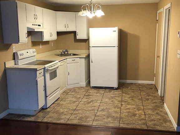2nd image of 151 Newington Ave #1B