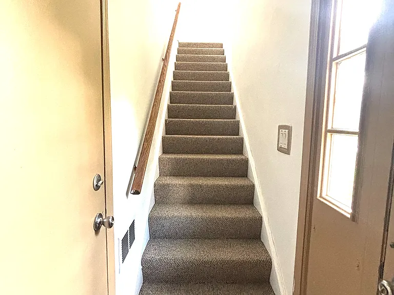 326 Plumwood Ln — Photo 3