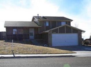 803 Montclair Dr, Cheyenne, WY 82009