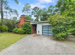 318 Birnam Dr, Fayetteville, NC 28305