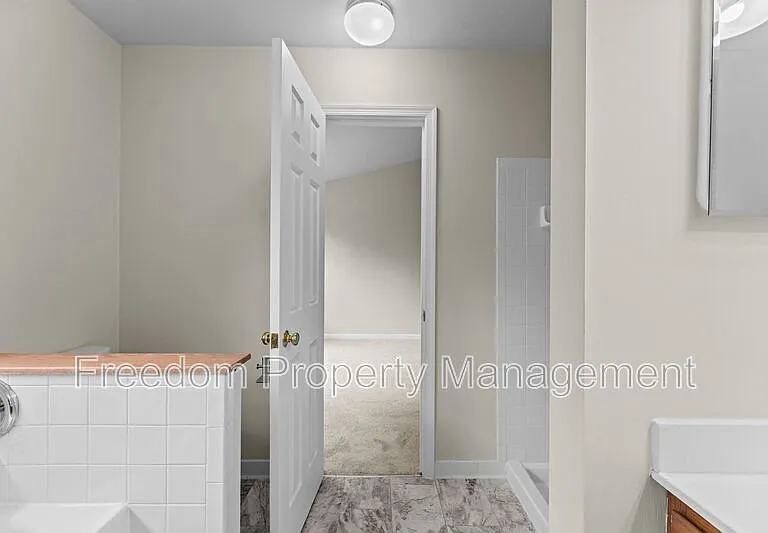 8644 Sanderling Dr — Photo 51