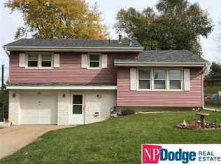 6123 N 76th Cir, Omaha, NE 68134