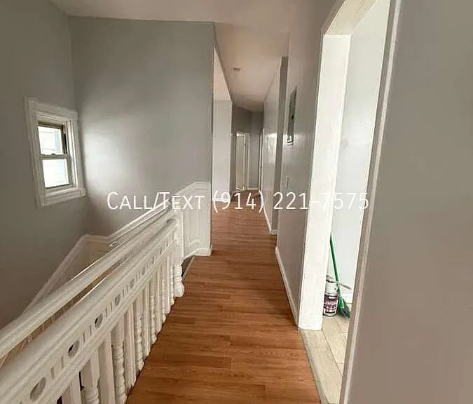 584 Warburton Ave #2 — Photo 2