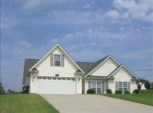 270 Gibbs Rd, Wellford, SC 29385