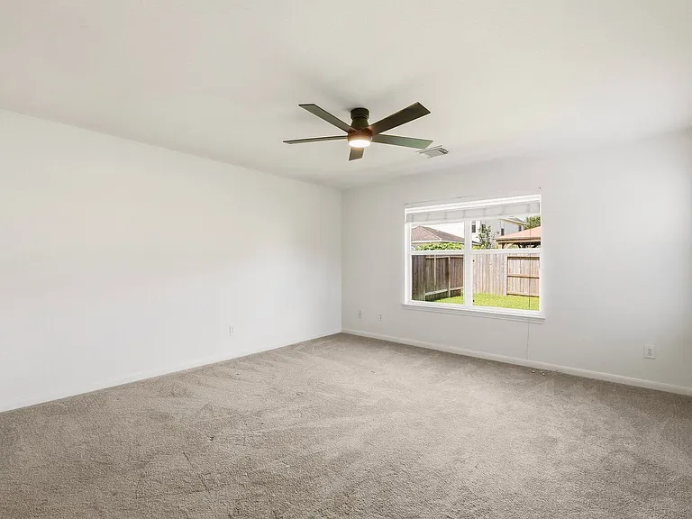 7719 Serene Wood Ln — Photo 16