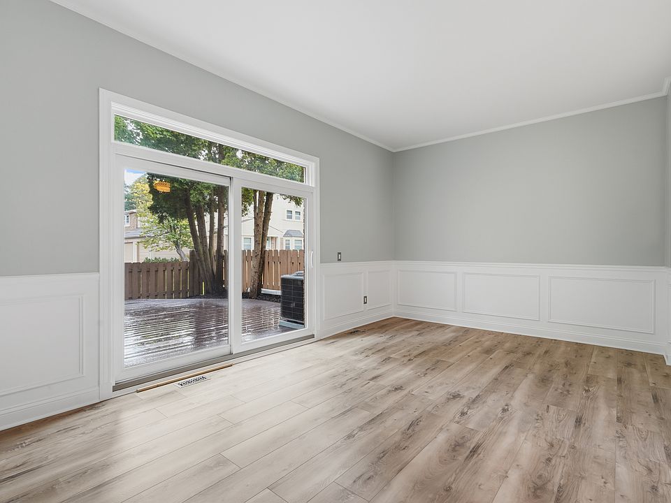 5256 Breeze Hill Pl, photo 11