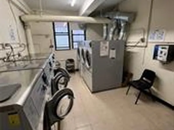 1237 Avenue Z image 5 of 10