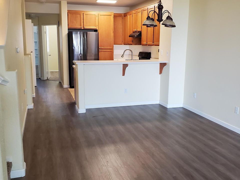 1st image of 1610 Paseo Aurora