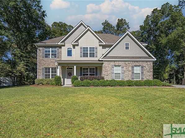 114 Carriage House Dr