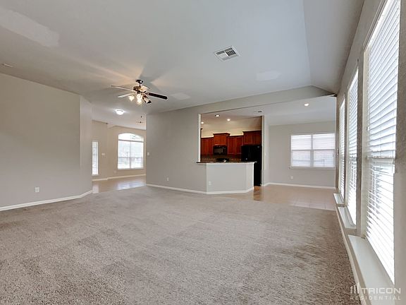 2nd image of 21663 Horseshoe Dr