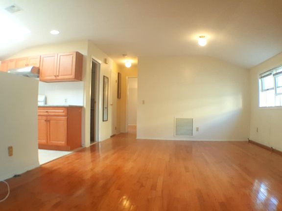 2nd image of 15741 22nd Ave #2FLOOR