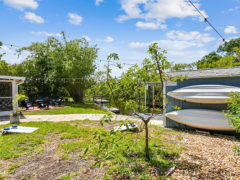 8611 Driftwood Dr — Photo 63