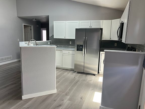 5th image of 2145 Settlers Dr