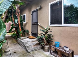 213 Knox St, Costa Mesa, CA 92627