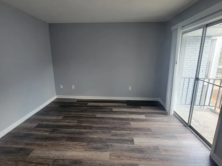 225 W McDowell Rd — Photo 56