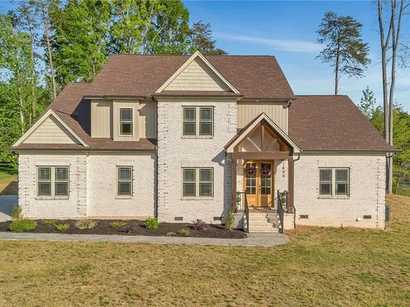 1466 Bethan Dr, Summerfield, NC 27358