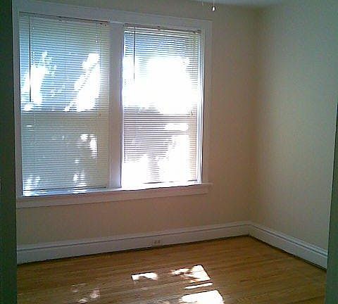 4th image of 4972 Pernod Ave