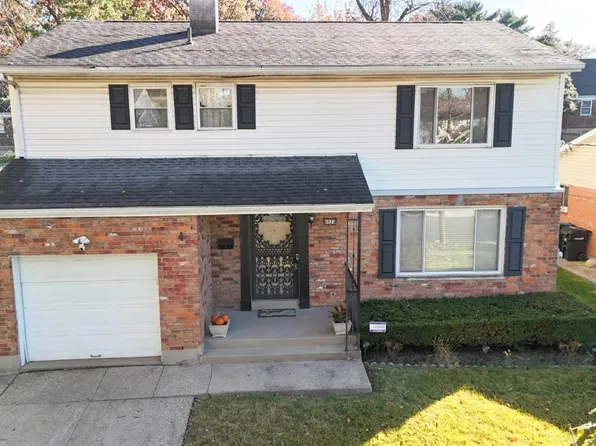 6024 Waldway Ln, Cincinnati, OH 45224