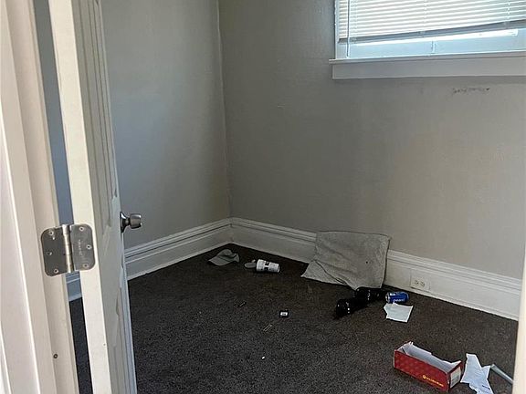 5th image of 4274 Penrose St