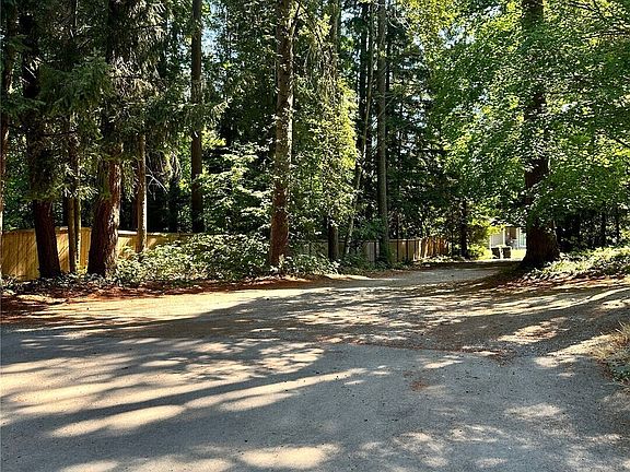 2nd image of 11716 90th Avenue E