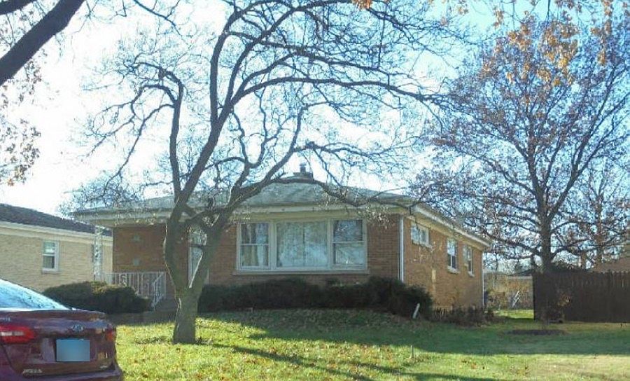 2nd image of 698 Morris Ave