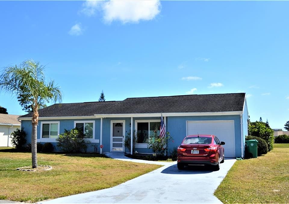 1st image of 1789 SE Burgundy Ln