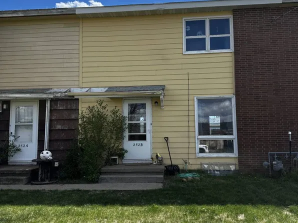 252 Maple St #B, Saint Marie, MT 59230