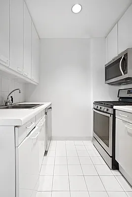 Sold by Compass | media 26