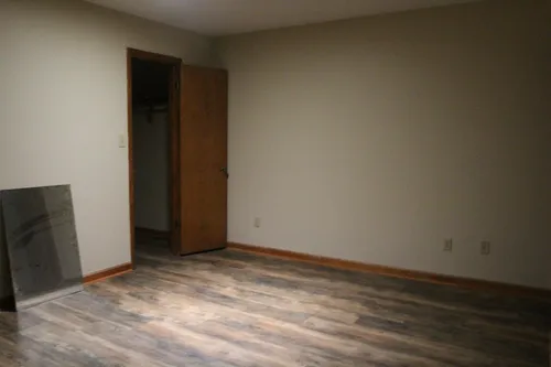 175 Winding Way #C Photo 1
