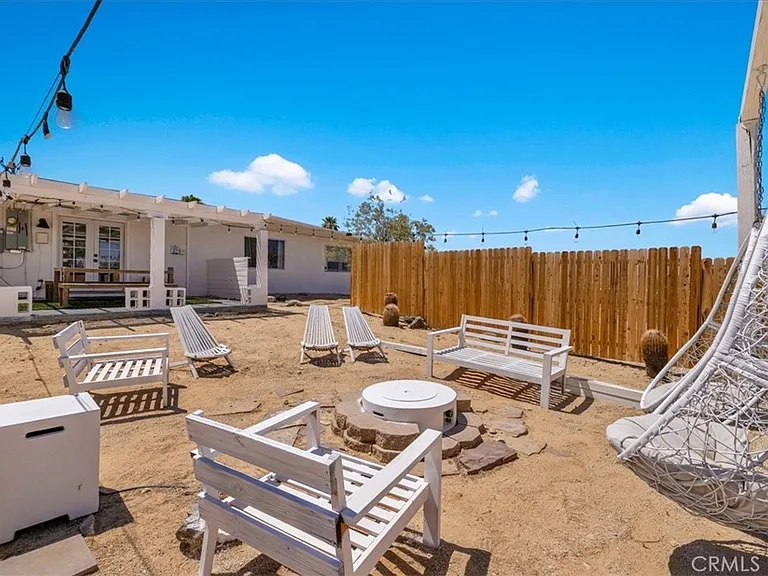 5749 Halsey Ave — Photo 35