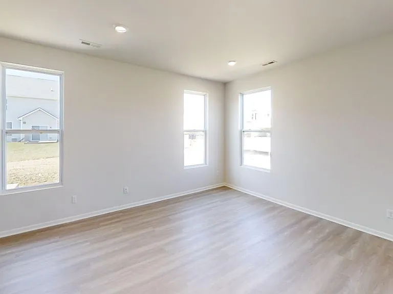 2201 Mill Ln — Photo 8