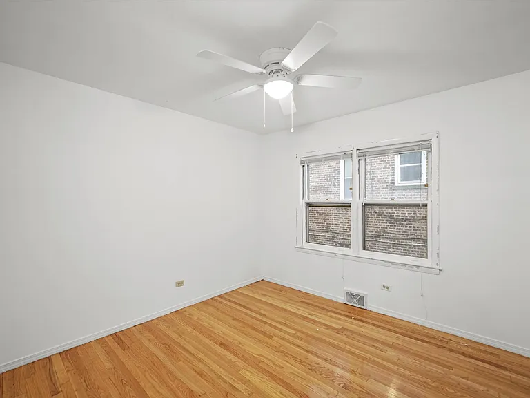 6158 N Hoyne Ave #1 — Photo 32