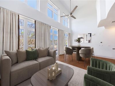 1221 Caroline St NE APT 201, Atlanta, GA, 30307