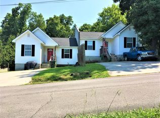 1083 Helton St, Dalton, GA 30720