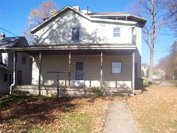 2nd image of 541 E North St