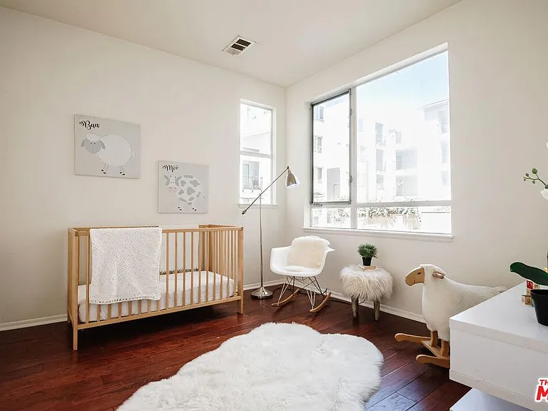 6400 Crescent Park E #110 — Photo 6