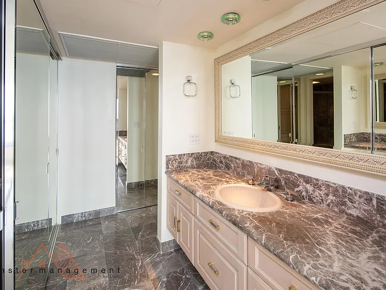 1650 Ala Moana Blvd #3701 — Photo 10