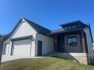 1824 Brandt Dr NE, Byron, MN 55920