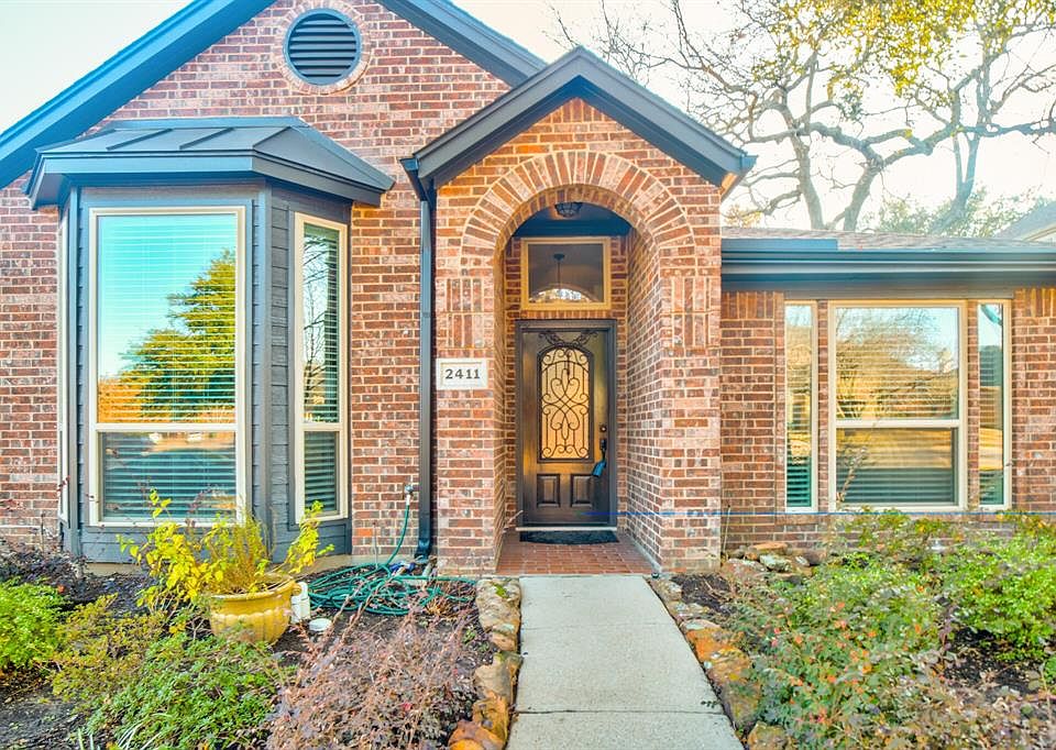 1st image of 2411 San Jacinto Ln
