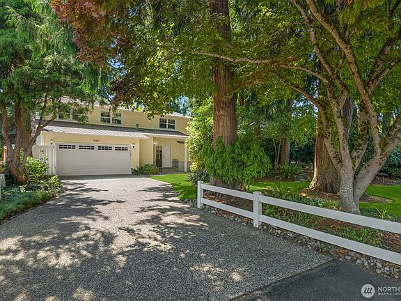 3rd image of 18855 SE 42nd Street