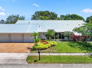 3035 Saint James Dr, Boca Raton, FL 33434