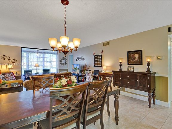 2nd image of 9330 Sunrise Lakes Blvd APT 109