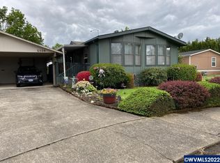 5024 Cumberland Ct SE #27, Salem, OR 97306