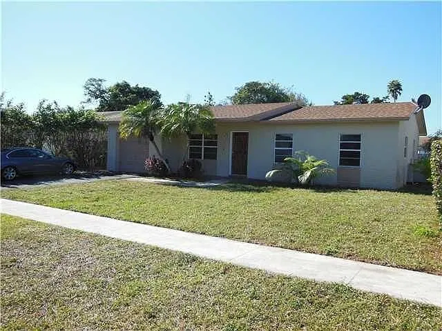 316 SW 80th Ave