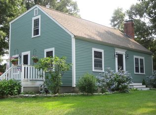 67 Cross St, Rowley, MA 01969